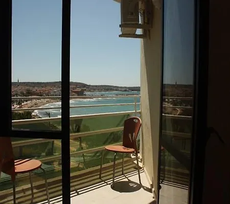 Wa Farm & מלון Çeşme