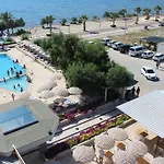 Wa Farm & Hotel