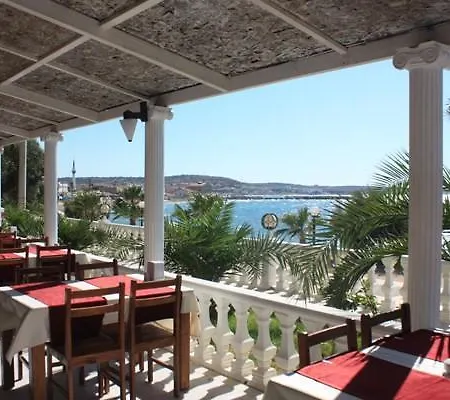 Wa Farm & Hotel 4*