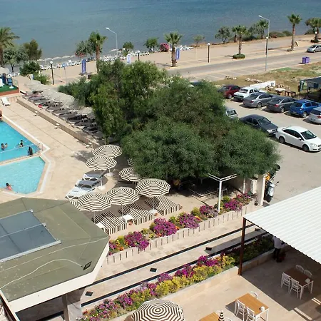 Wa Farm & Hotel