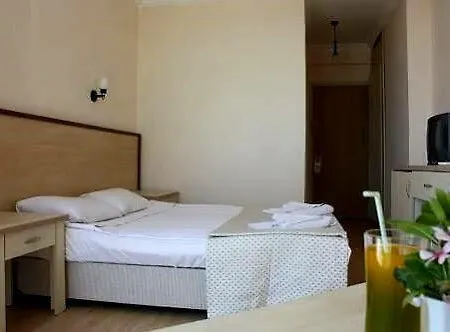 Hotel Wa Farm & 4*
