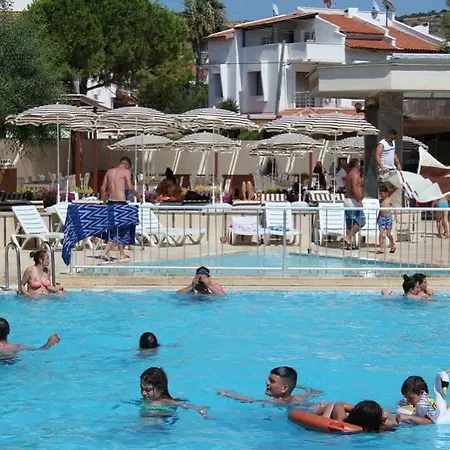 酒店 Farm Çeşme